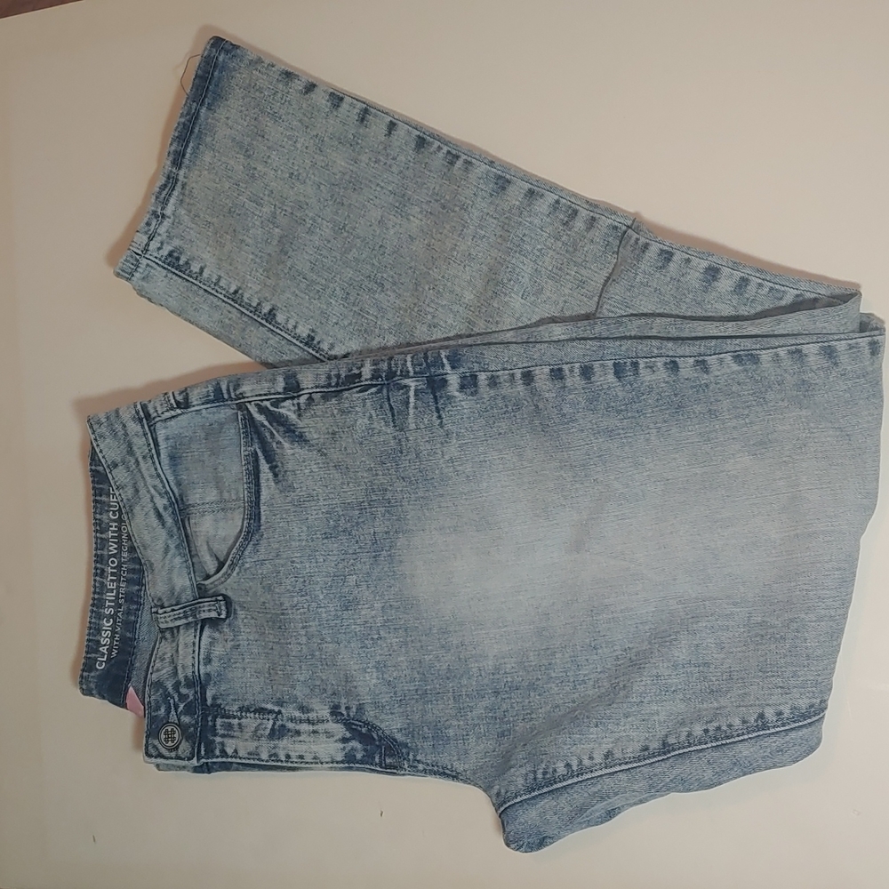Laurie Felt Classic Stiletto with Cuff Jeans Sz 12